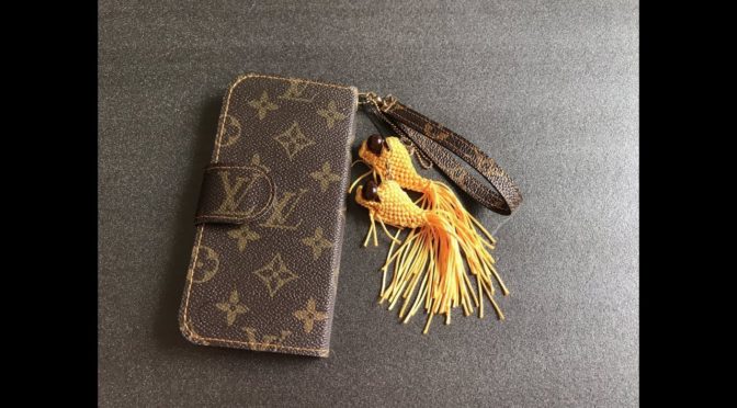 今時、ケースは自作かも