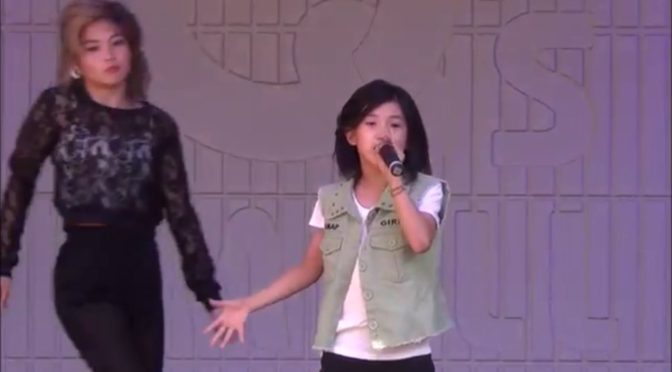 ９歳の女の子がレディーガガを熱唱 ！